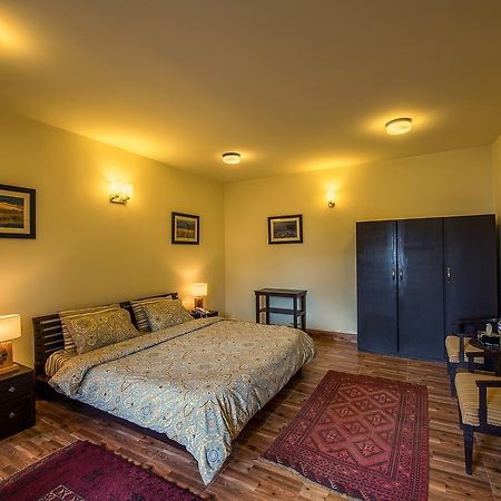 Arcadian Blue Pines Hotel Мюри Екстериор снимка