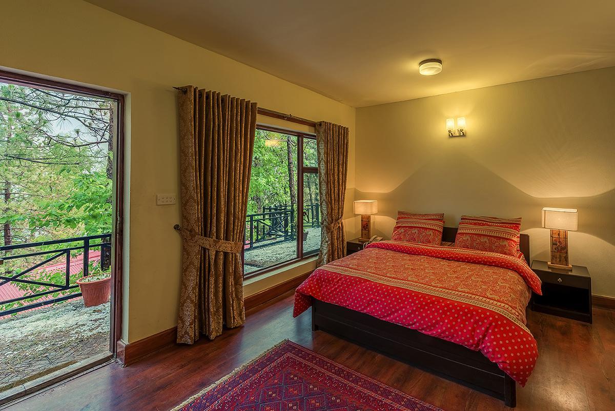 Arcadian Blue Pines Hotel Мюри Екстериор снимка