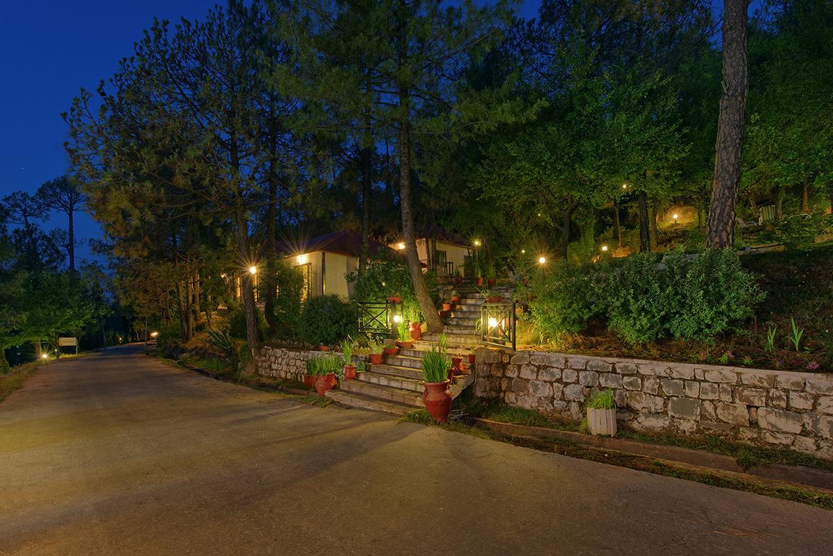 Arcadian Blue Pines Hotel Мюри Екстериор снимка
